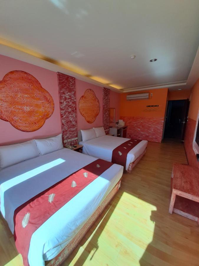墾丁大街 皇佳旅店 Apartment ภายนอก รูปภาพ